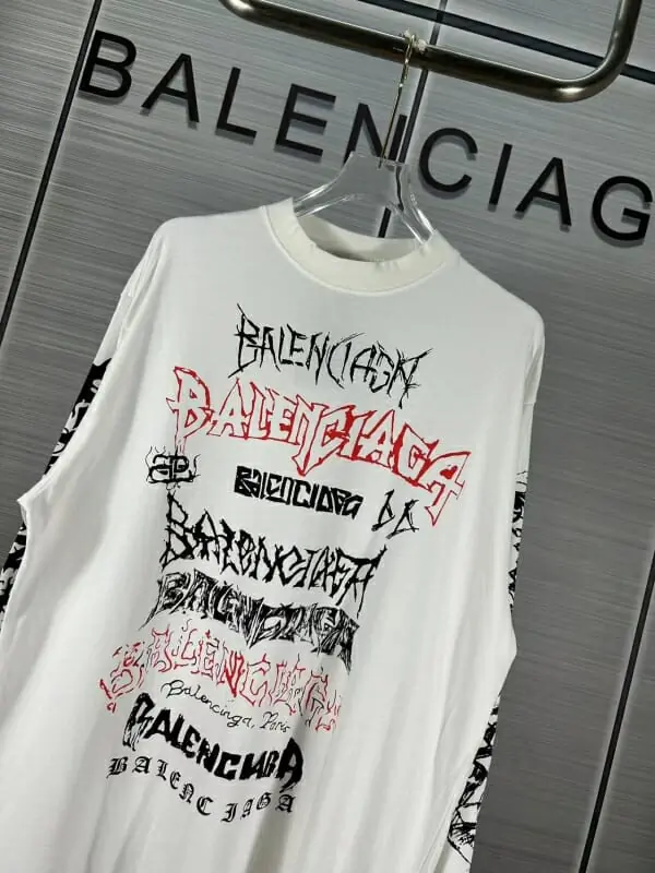 balenciaga t-shirt manches longues pour unisexe s_12367312